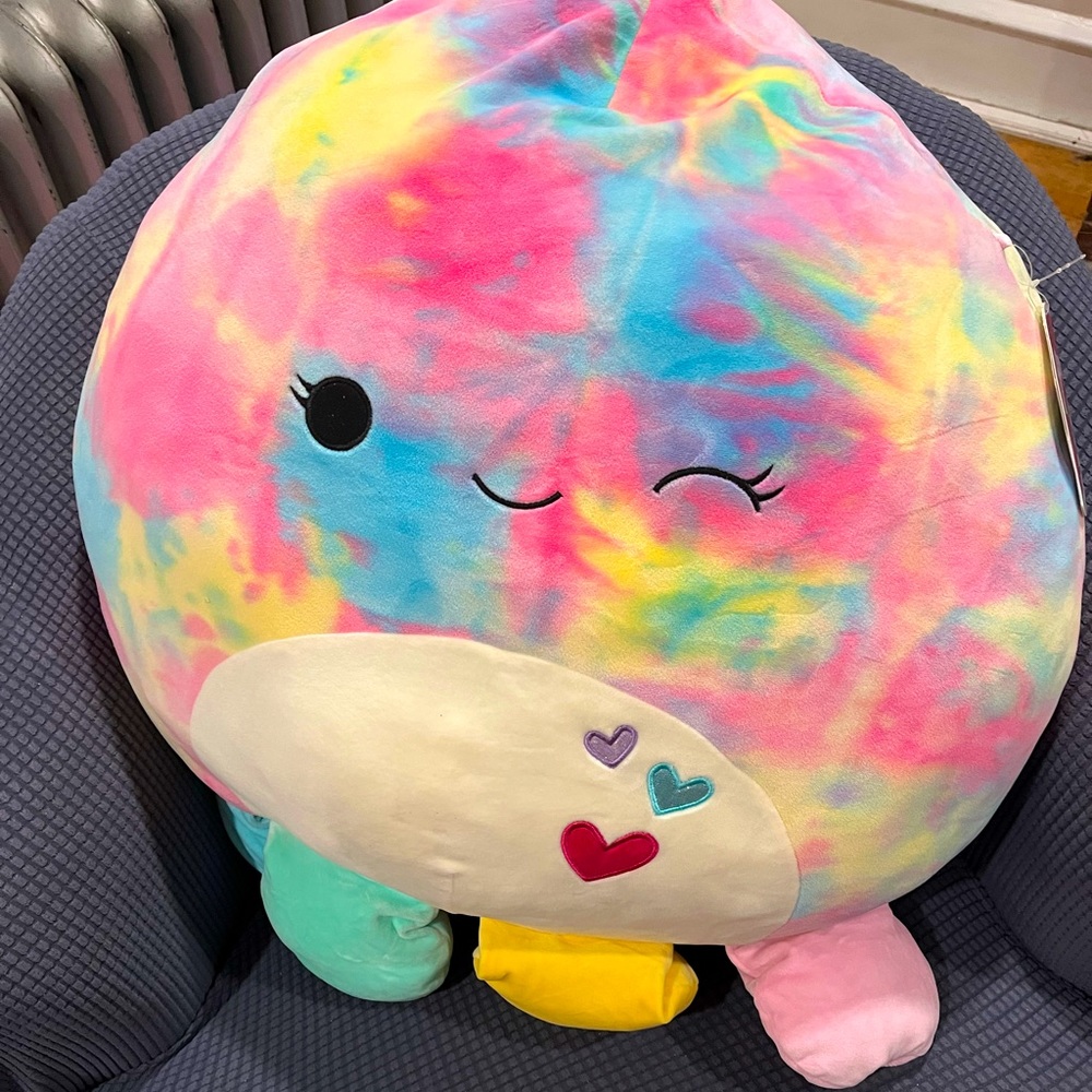Squishmallow "Opal" NWT